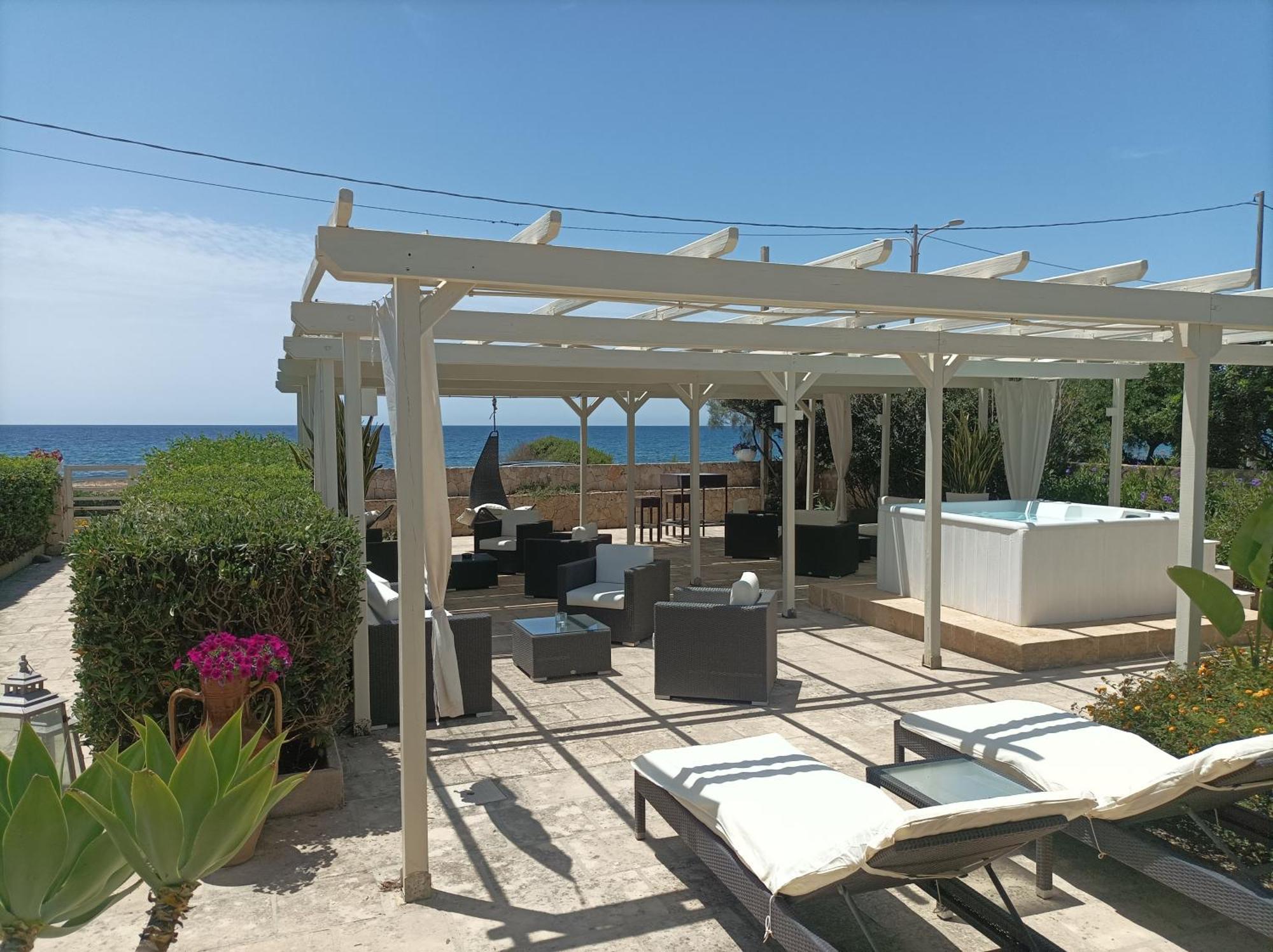 La Giara Resort Torre San Giovanni Ugento Exteriér fotografie